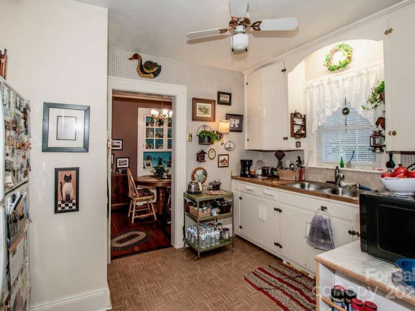 603 Harmony Drive, Statesville, NC 28677.  MLS# CAR4311751, YatesRealty ID 303. 