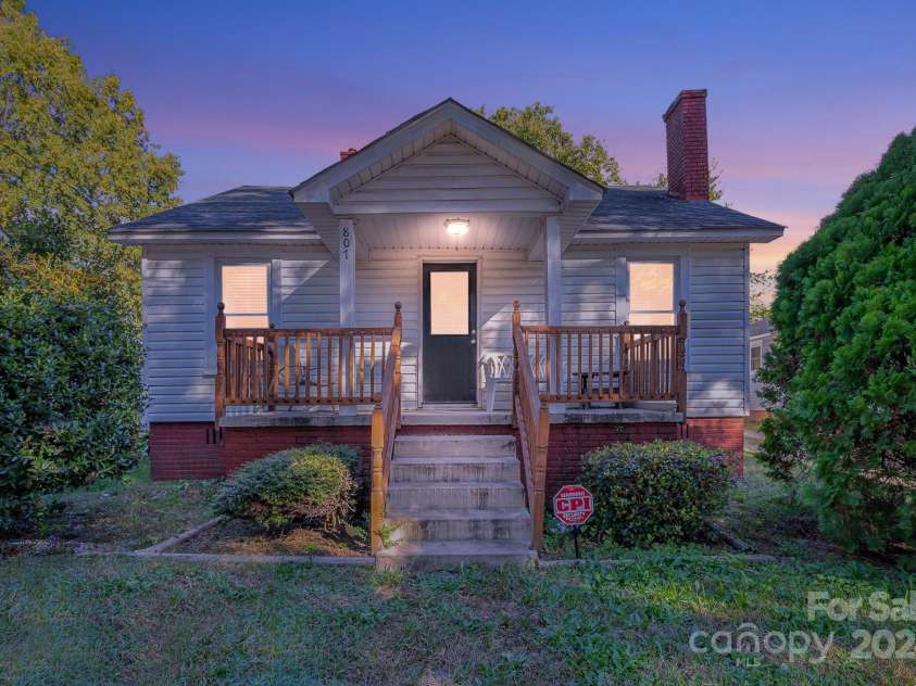 807 Klondale Avenue, Kannapolis, NC 28081.  MLS# CAR4192957, YatesRealty ID 303. 