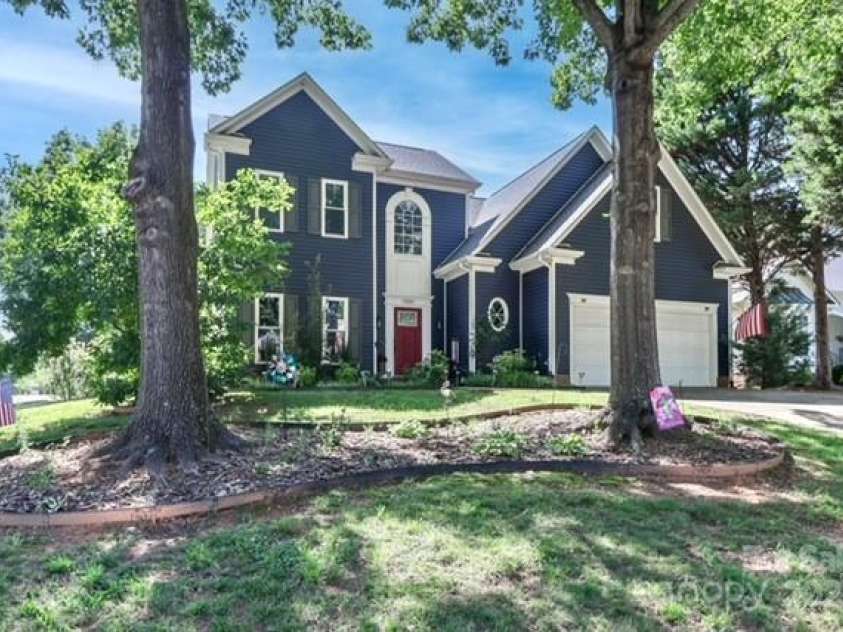 103 Pamlico Lane, Mooresville, NC 28117.  MLS# CAR4273321, YatesRealty ID 3030. 103 Pamlico Lane