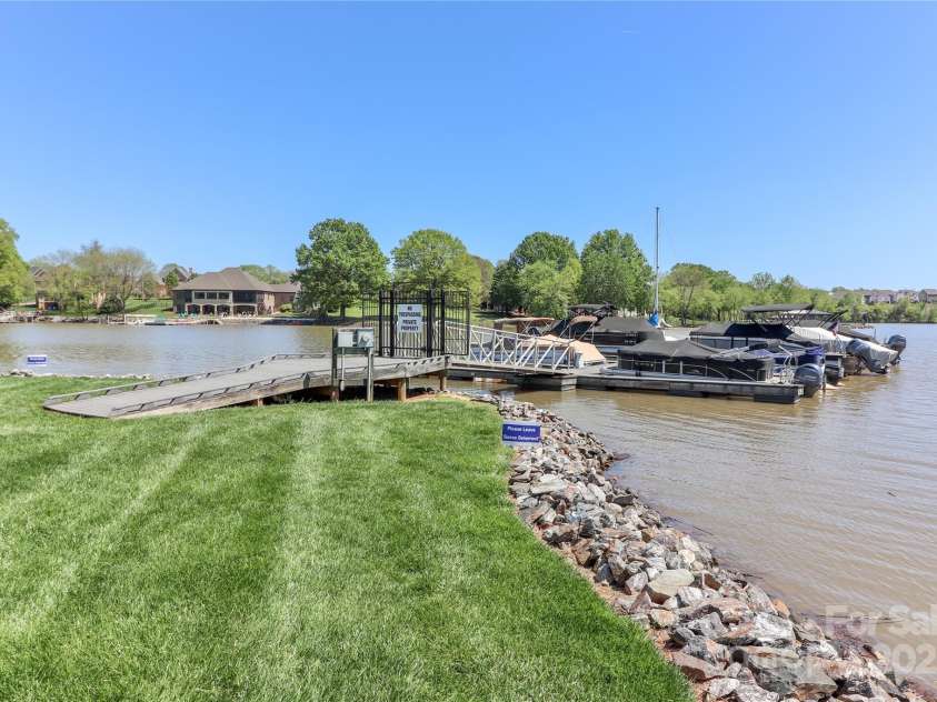 103 Pamlico Lane, Mooresville, NC 28117.  MLS# CAR4273321, YatesRealty ID 3030. Harbor Cove Dock area