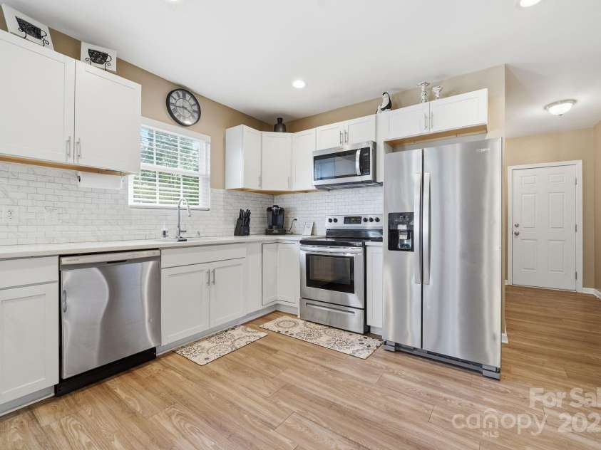 2301 Acme Road, Belmont, NC 28012.  MLS# CAR4332923, YatesRealty ID 3030. 