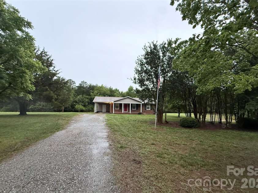 5221 Roy Ballard Street, Denver, NC 28037.  MLS# CAR4383445, YatesRealty ID 30300. 