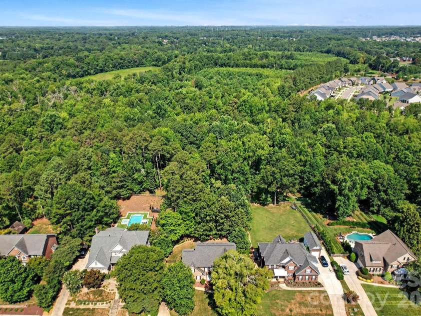 6204 Pumpernickel Lane, Wesley Chapel, NC 28110.  MLS# CAR4405406, YatesRealty ID 30301. 