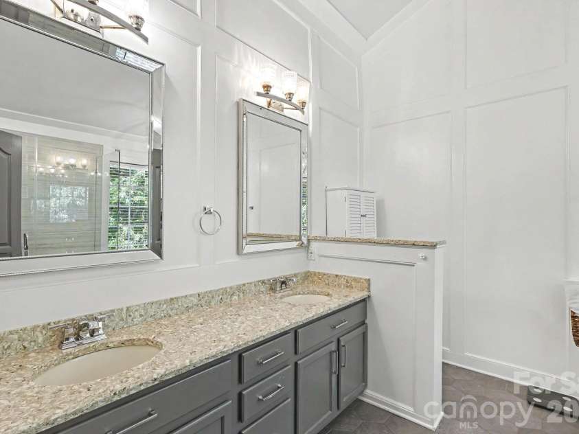 6204 Pumpernickel Lane, Wesley Chapel, NC 28110.  MLS# CAR4405406, YatesRealty ID 30301. Primary Bathroom