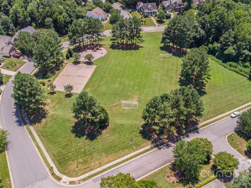 2919 Shady Reach Lane, Charlotte, NC 28214.  MLS# CAR4272489, YatesRealty ID 30305. Basketball court, soccer field and another playground