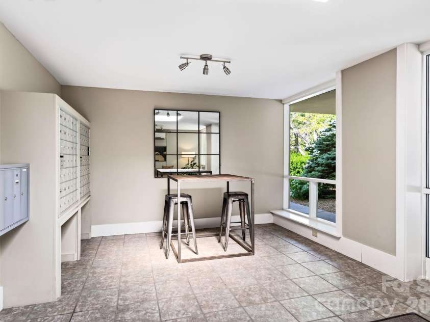 647 Town Mountain Road, Asheville, NC 28804.  MLS# CAR4414471, YatesRealty ID 30305. 