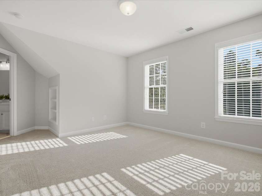 3422 Delamere Drive, Matthews, NC 28104.  MLS# CAR4390061, YatesRealty ID 30306. 