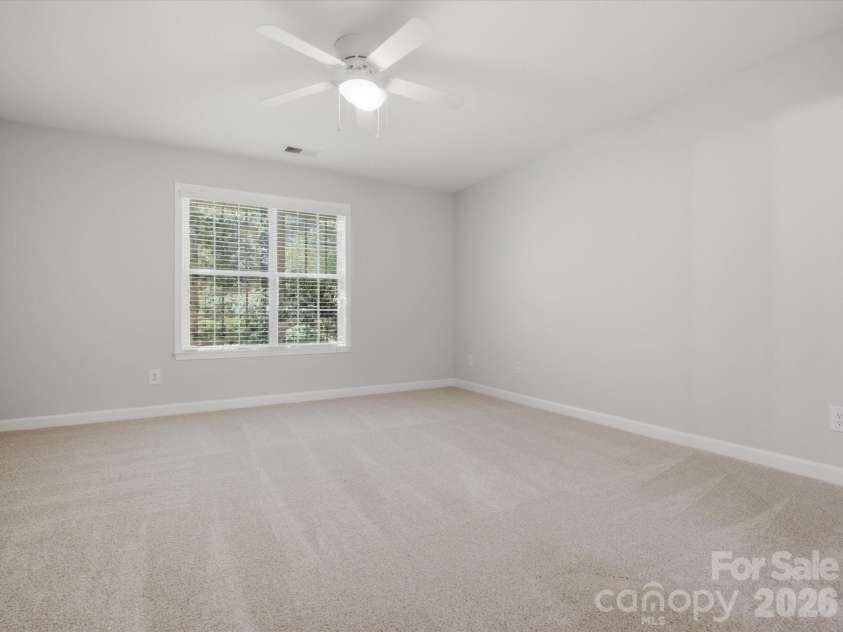 3422 Delamere Drive, Matthews, NC 28104.  MLS# CAR4390061, YatesRealty ID 30306. 