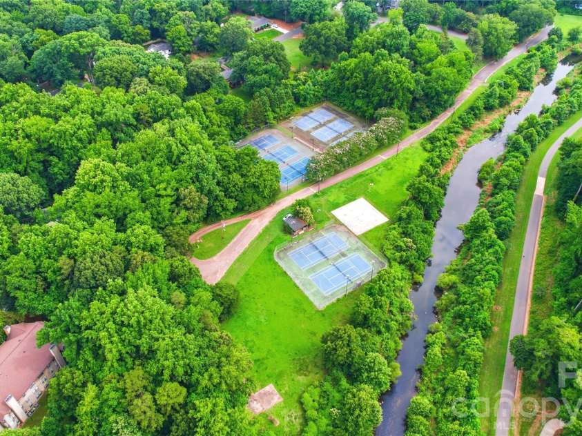 6150 Gray Gate Lane, Charlotte, NC 28210.  MLS# CAR4392595, YatesRealty ID 30307. Greenway behind building