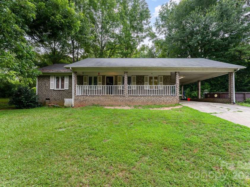 280 Dallas Spencer Mtn Road, Gastonia, NC 28056.  MLS# CAR4281505, YatesRealty ID 30308. 