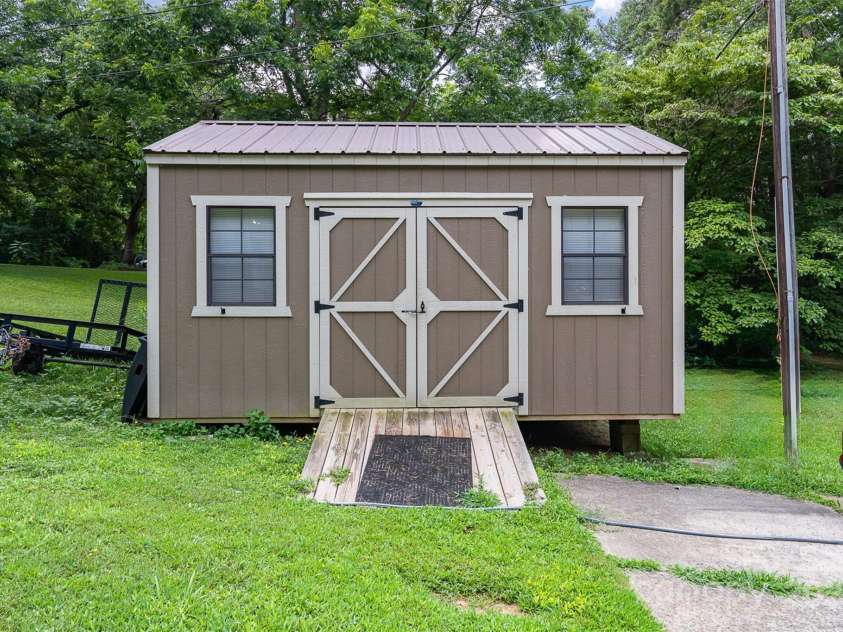 280 Dallas Spencer Mtn Road, Gastonia, NC 28056.  MLS# CAR4281505, YatesRealty ID 30308. 