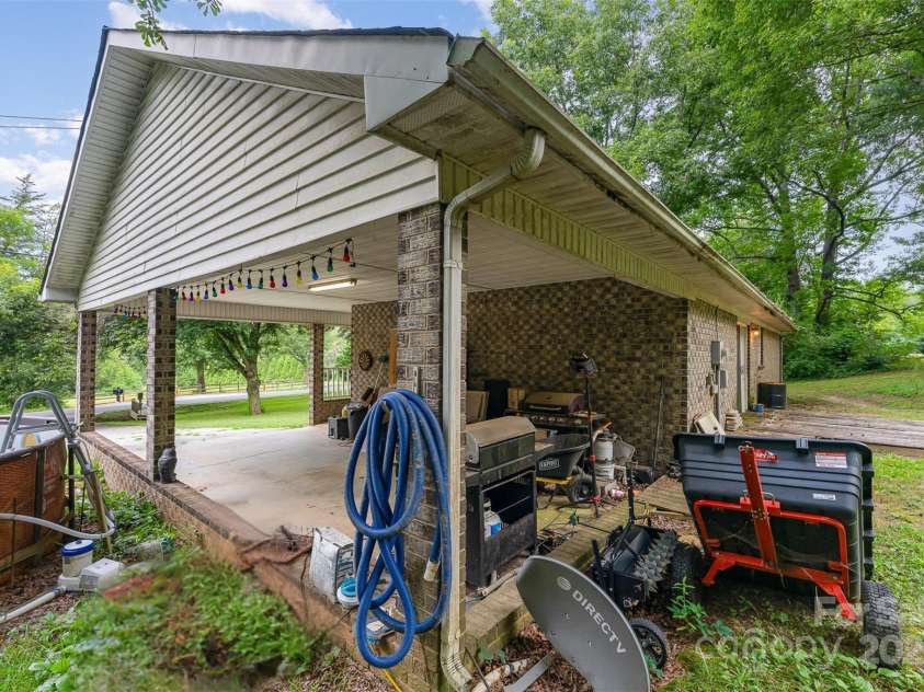 280 Dallas Spencer Mtn Road, Gastonia, NC 28056.  MLS# CAR4281505, YatesRealty ID 30308. 