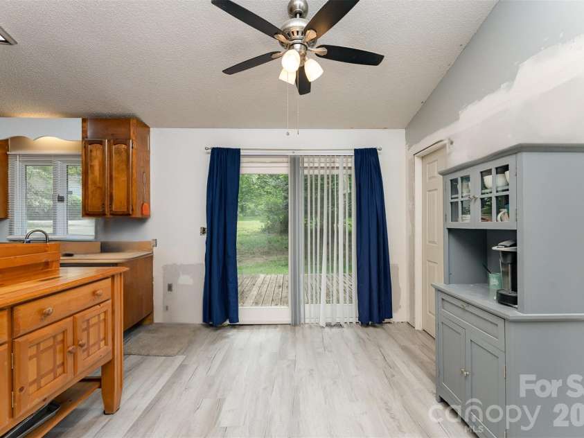 280 Dallas Spencer Mtn Road, Gastonia, NC 28056.  MLS# CAR4329573, YatesRealty ID 30308. 