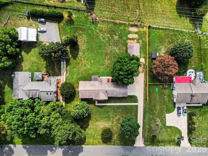16924 Knoxwood Drive, Huntersville, NC 28078.  MLS# CAR4382937, YatesRealty ID 30309. Overhead
