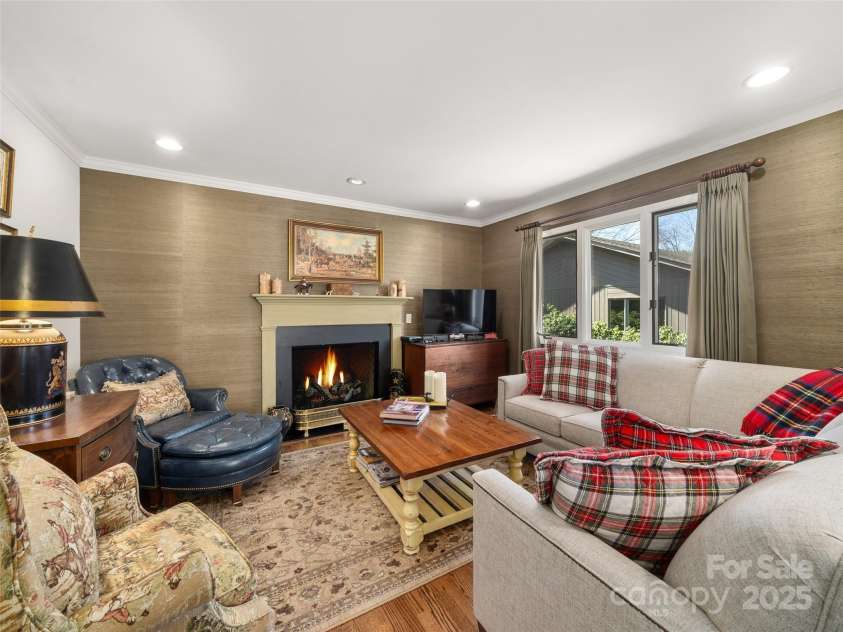 12 Clubside Drive, Asheville, NC 28804.  MLS# CAR4238452, YatesRealty ID 3031. 