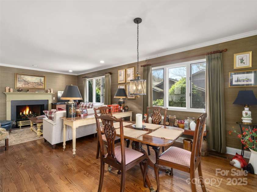 12 Clubside Drive, Asheville, NC 28804.  MLS# CAR4238452, YatesRealty ID 3031. 