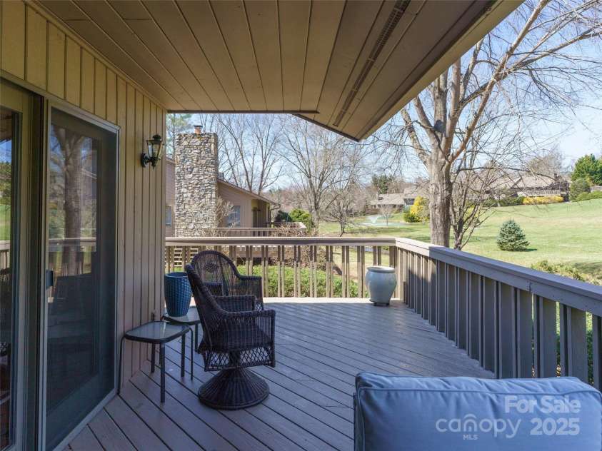 12 Clubside Drive, Asheville, NC 28804.  MLS# CAR4238452, YatesRealty ID 3031. 