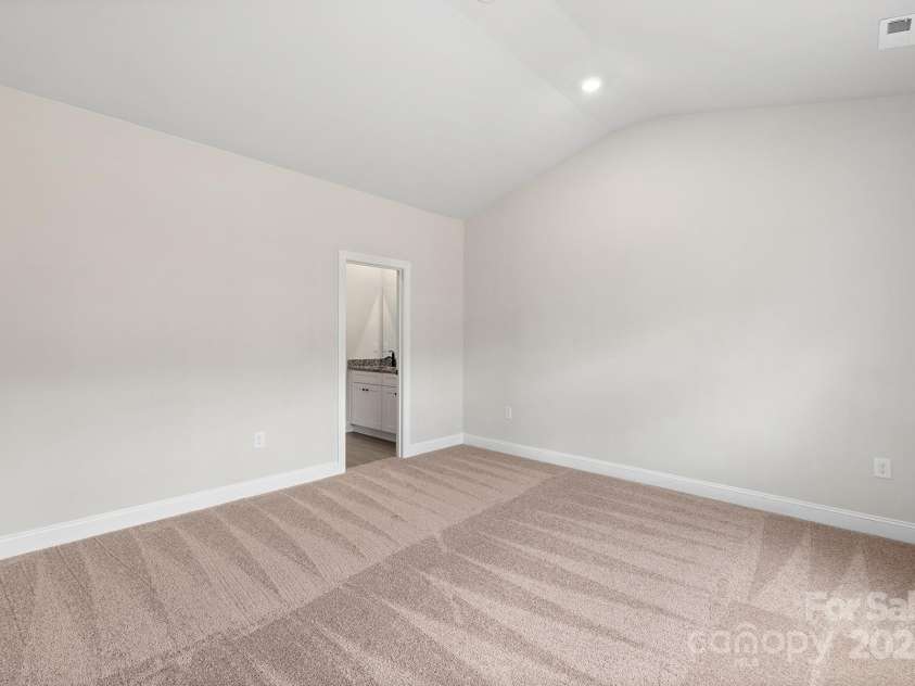 4112 Bolo Drive, Charlotte, NC 28215.  MLS# CAR4328978, YatesRealty ID 3031. 