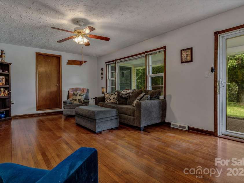 48 Allen Drive, Waynesville, NC 28786.  MLS# CAR4278077, YatesRealty ID 30310. Hardwood floors