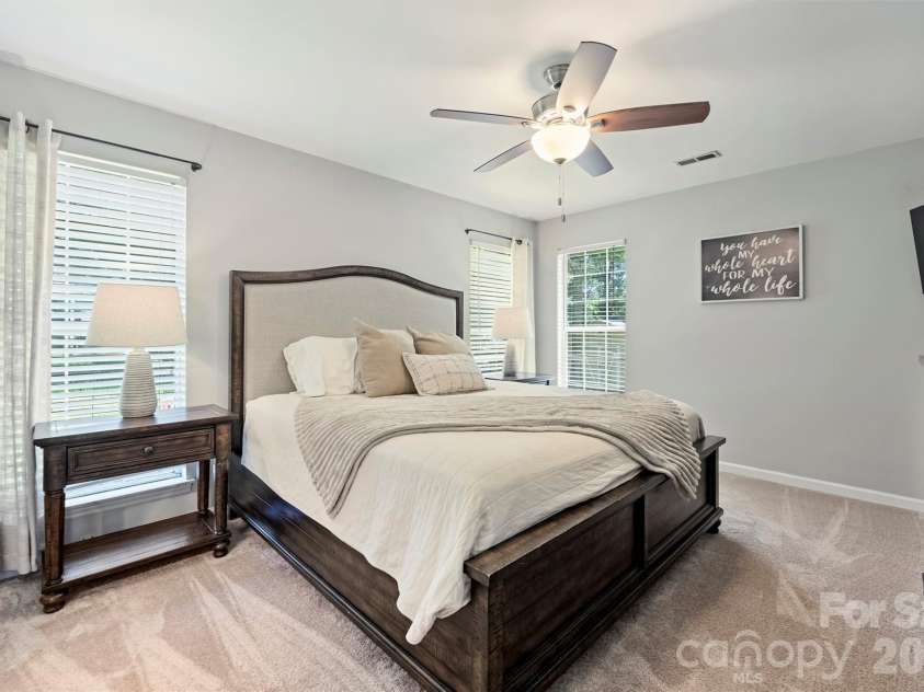 6000 Burnt Mill Run, Matthews, NC 28104.  MLS# CAR4389351, YatesRealty ID 30310. 