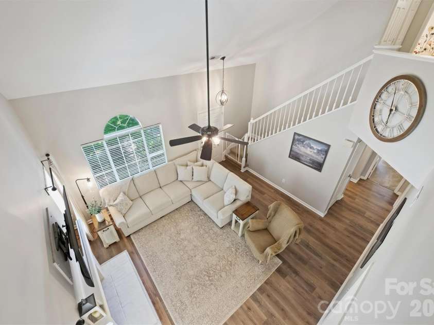 6000 Burnt Mill Run, Matthews, NC 28104.  MLS# CAR4389351, YatesRealty ID 30310. 