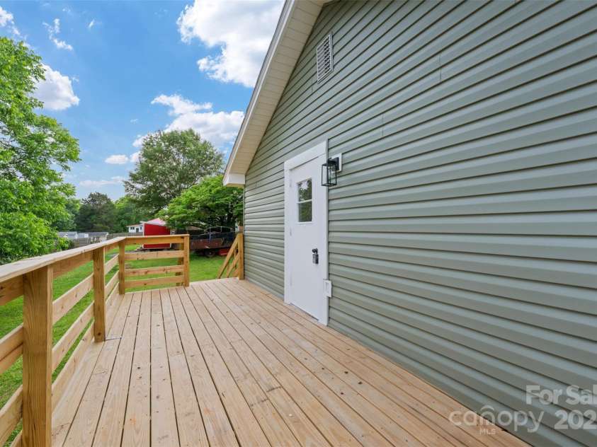 195 Ohio Street, Spindale, NC 28139.  MLS# CAR4266136, YatesRealty ID 30311. 