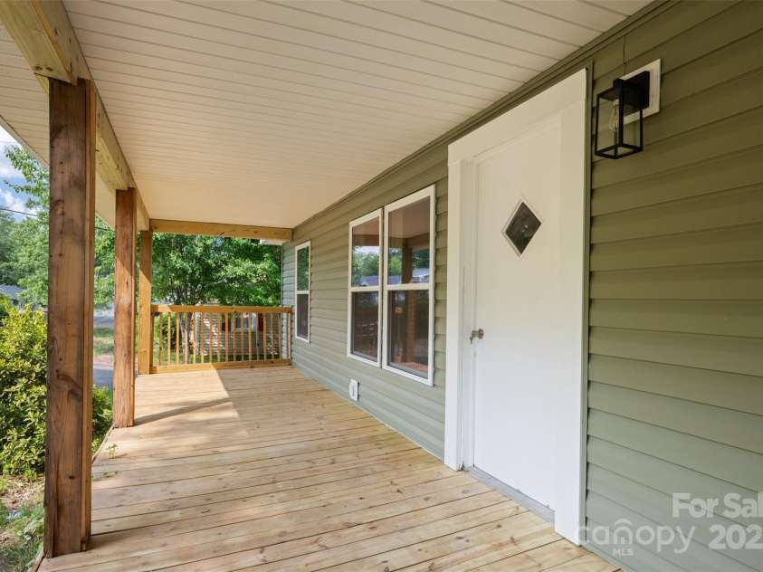 195 Ohio Street, Spindale, NC 28139.  MLS# CAR4266136, YatesRealty ID 30311. 