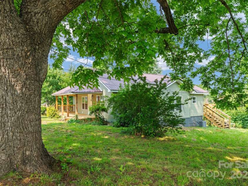 195 Ohio Street, Spindale, NC 28139.  MLS# CAR4266136, YatesRealty ID 30311. 