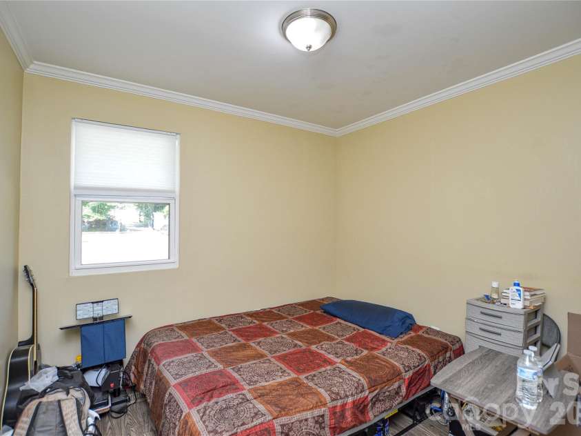 5514 Collins Street, Charlotte, NC 28269.  MLS# CAR4388555, YatesRealty ID 30311. 
