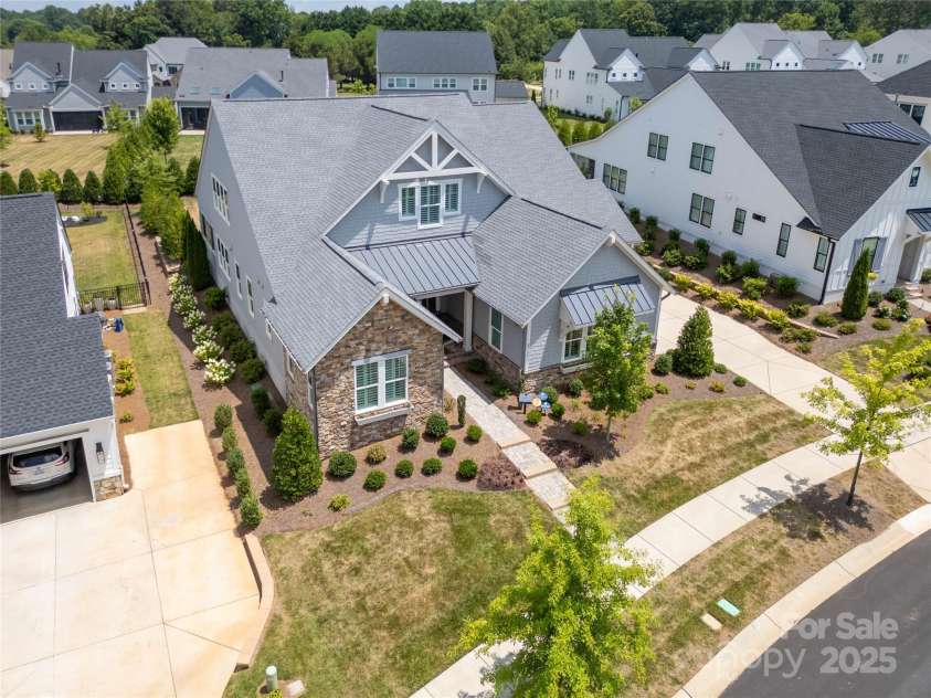 13213 Oak Farm Lane, Huntersville, NC 28078.  MLS# CAR4284047, YatesRealty ID 30312. 