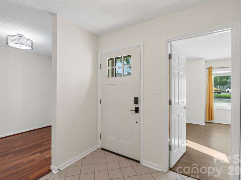 7619 Mariner Cove Drive, Cornelius, NC 28031.  MLS# CAR4357290, YatesRealty ID 30312. 
