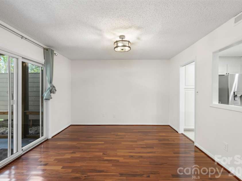 7619 Mariner Cove Drive, Cornelius, NC 28031.  MLS# CAR4357290, YatesRealty ID 30312. 