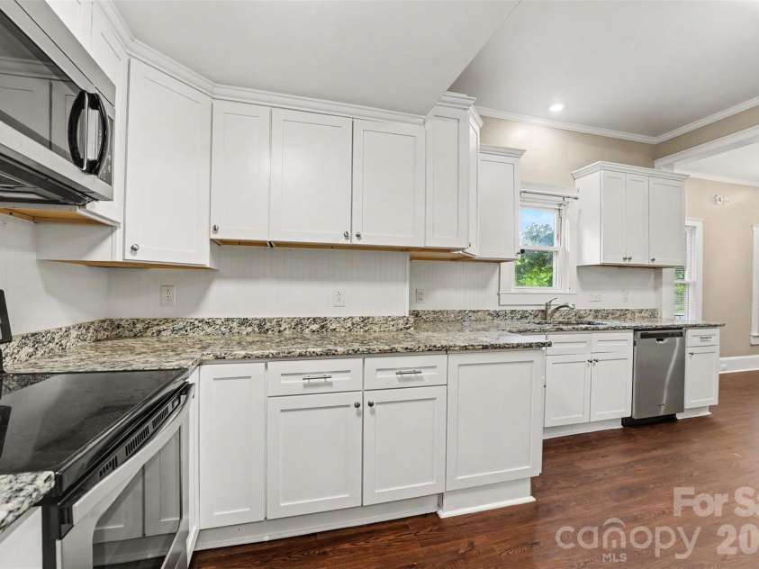 95 Central Avenue, China Grove, NC 28023.  MLS# CAR4393074, YatesRealty ID 30313. 