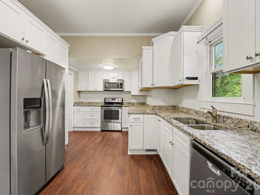 95 Central Avenue, China Grove, NC 28023.  MLS# CAR4393074, YatesRealty ID 30313. 