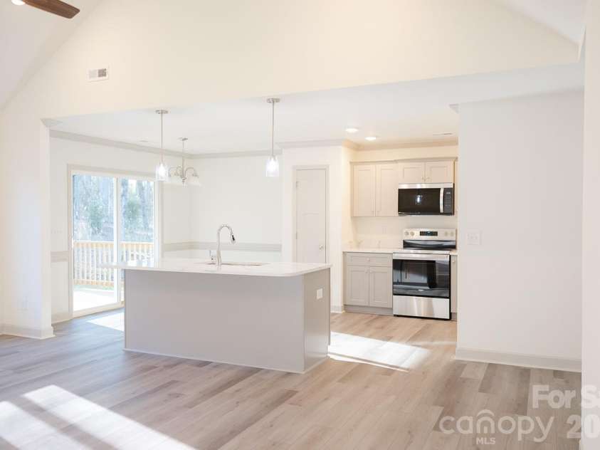 1254 Rainbow Circle, Catawba, SC 29704.  MLS# CAR4393205, YatesRealty ID 30315. 