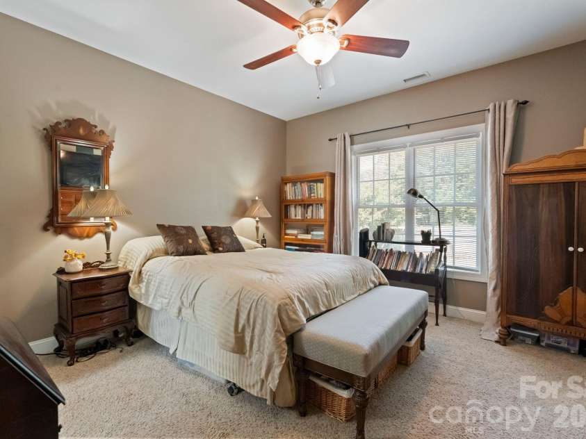 1621 Herbie Circle, Newton, NC 28658.  MLS# CAR4393224, YatesRealty ID 30316. 