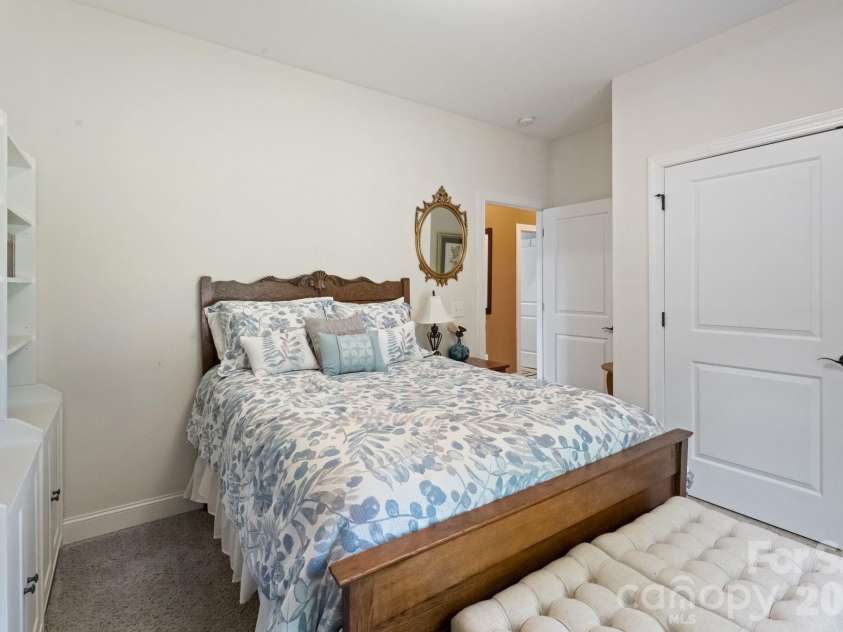 1621 Herbie Circle, Newton, NC 28658.  MLS# CAR4393224, YatesRealty ID 30316. 