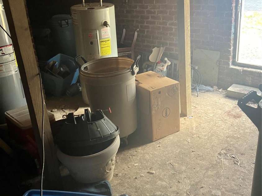 415 Warren Street, Shelby, NC 28150.  MLS# CAR4238221, YatesRealty ID 30317. 