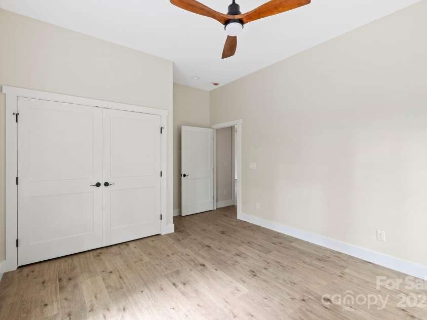 939 Rocky Mountain Road, Lake Toxaway, NC 28747.  MLS# CAR4279855, YatesRealty ID 30318. Second bedroom