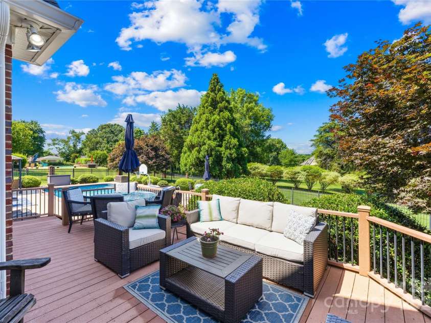 132 Broadbill Drive, Mooresville, NC 28117.  MLS# CAR4273736, YatesRealty ID 30319. 