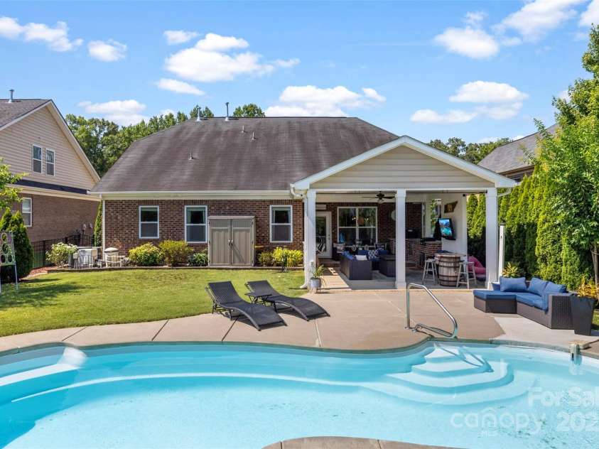 116 Kentmere Lane, Clover, SC 29710.  MLS# CAR4276707, YatesRealty ID 30320. 