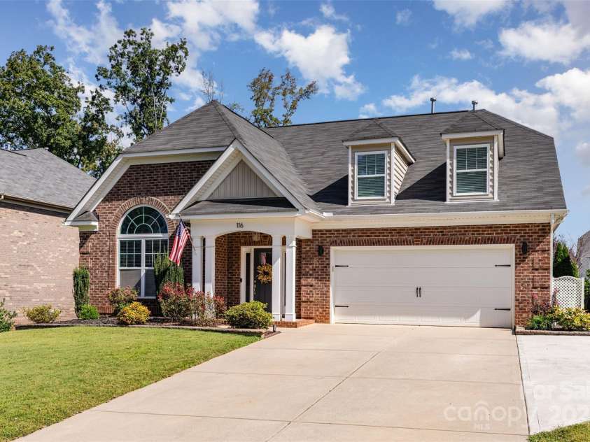 116 Kentmere Lane, Clover, SC 29710.  MLS# CAR4302737, YatesRealty ID 30320. 