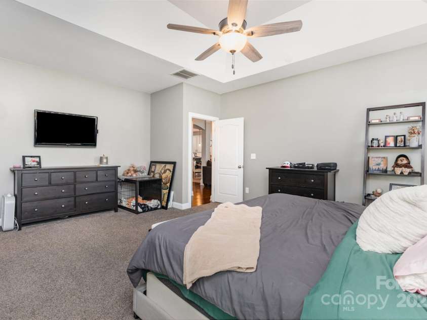 116 Kentmere Lane, Clover, SC 29710.  MLS# CAR4302737, YatesRealty ID 30320. 