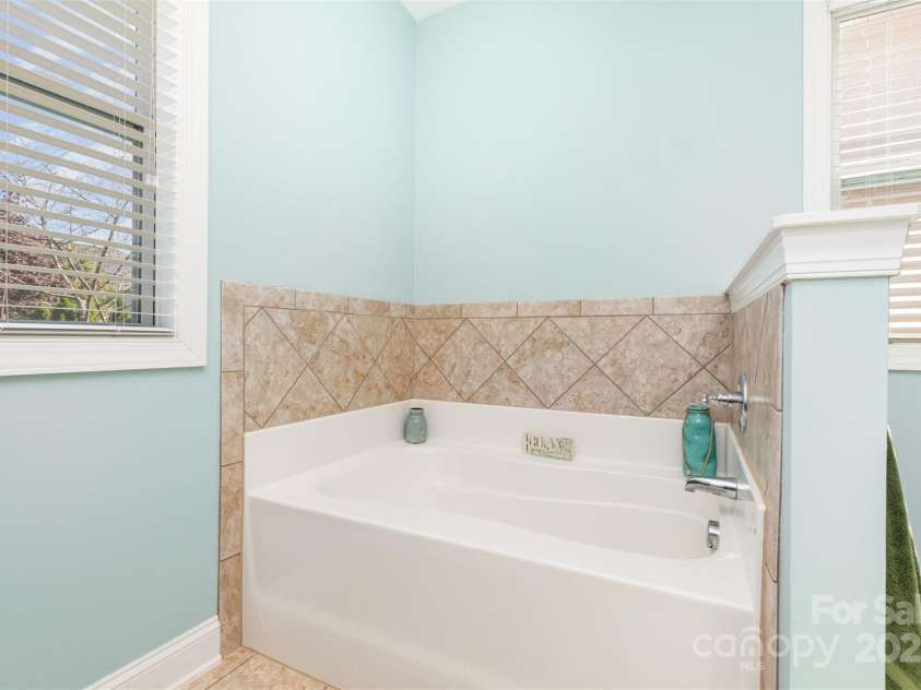 116 Kentmere Lane, Clover, SC 29710.  MLS# CAR4302737, YatesRealty ID 30320. 