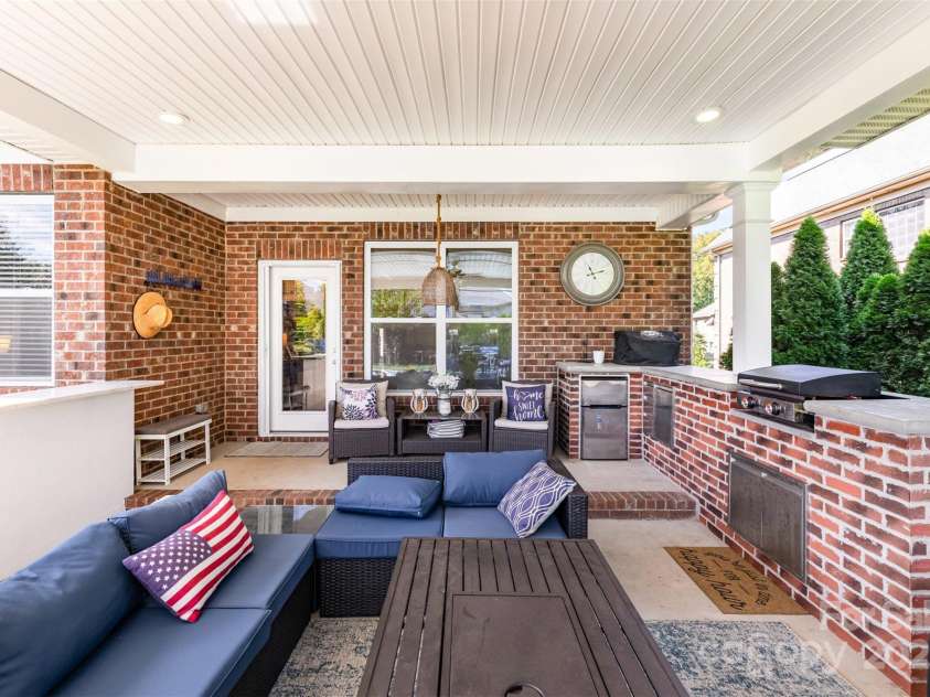 116 Kentmere Lane, Clover, SC 29710.  MLS# CAR4302737, YatesRealty ID 30320. 