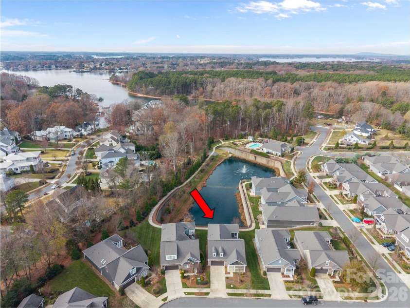 15012 Courtside Cove Lane, Cornelius, NC 28031.  MLS# CAR4326155, YatesRealty ID 30321. 