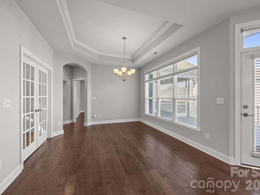 15012 Courtside Cove Lane, Cornelius, NC 28031.  MLS# CAR4326155, YatesRealty ID 30321. Dining room