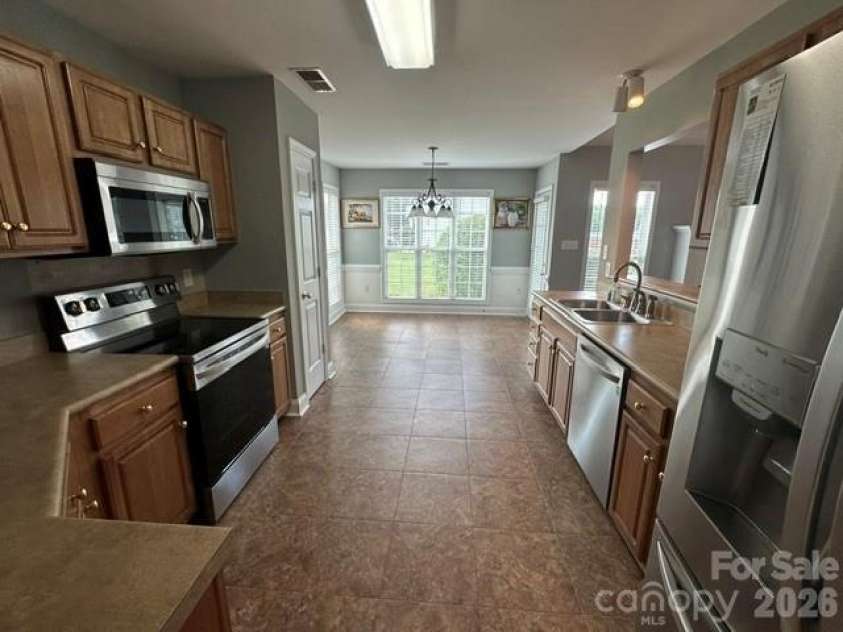3001 Galena Chase Drive, Indian Trail, NC 28079.  MLS# CAR4389879, YatesRealty ID 30321. 