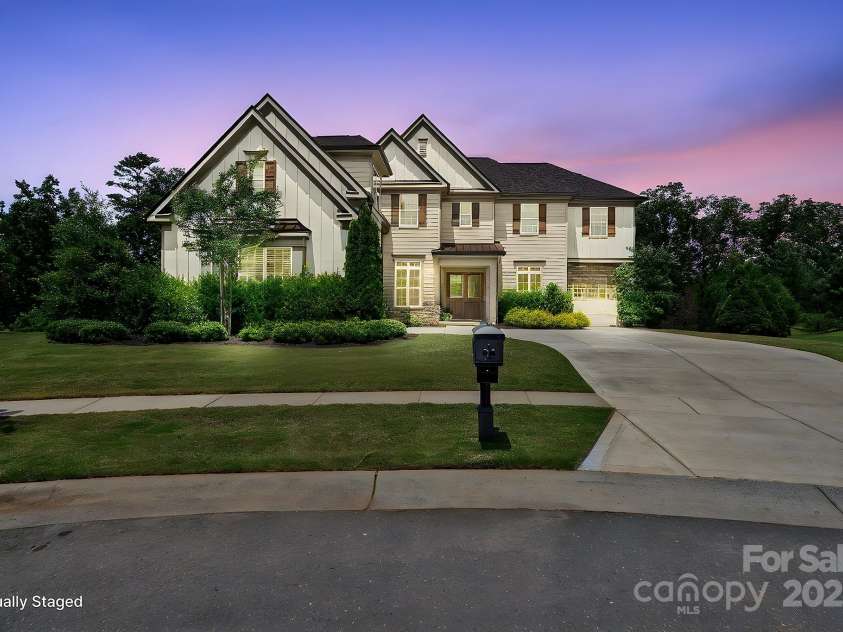 426 Kirkbride Court, Fort Mill, SC 29715.  MLS# CAR4270139, YatesRealty ID 30322. Twilight view