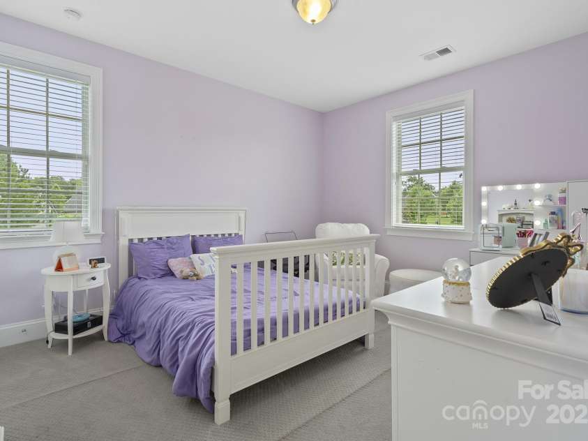 426 Kirkbride Court, Fort Mill, SC 29715.  MLS# CAR4270139, YatesRealty ID 30322. Upstairs Bedroom